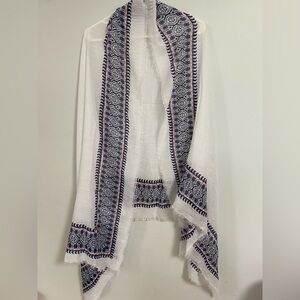 Sheer‎ shawl/scarf